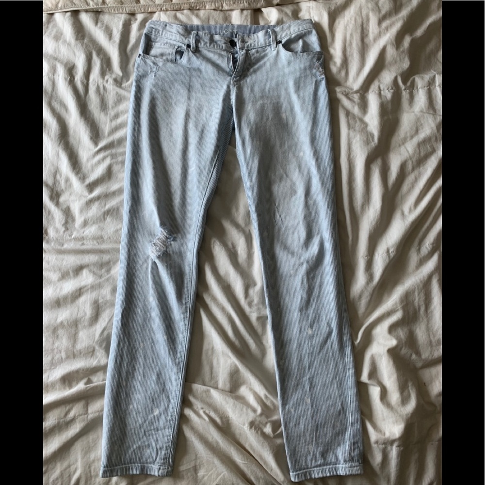 Relaxed skinny jeans
